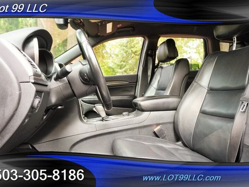 Used 2018 Jeep Grand Cherokee Limited AWD/4WD image 13