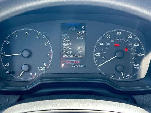 Used 2024 Toyota Corolla LE FWD image 11