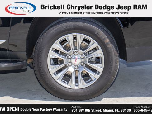 Used 2023 GMC Yukon XL Denali image 38