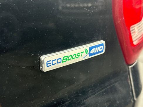 Used 2016 Ford Explorer Platinum image 33