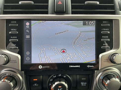 Used 2022 Toyota 4Runner SR5 Premium AWD/4WD image 24