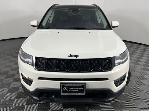 Used 2018 Jeep Compass Latitude w/ Popular Equipment Group image 5