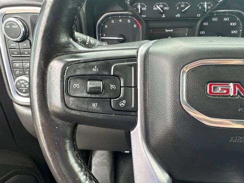 Used 2022 GMC Sierra 1500 SLT w/ X31 Off-Road Package AWD/4WD image 11