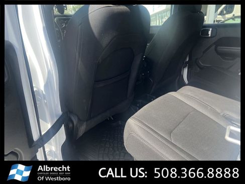 Used 2022 Jeep Gladiator Sport image 12