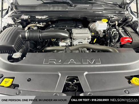 Used 2023 RAM 1500 Limited w/ Body Color Bumper Group AWD/4WD image 32