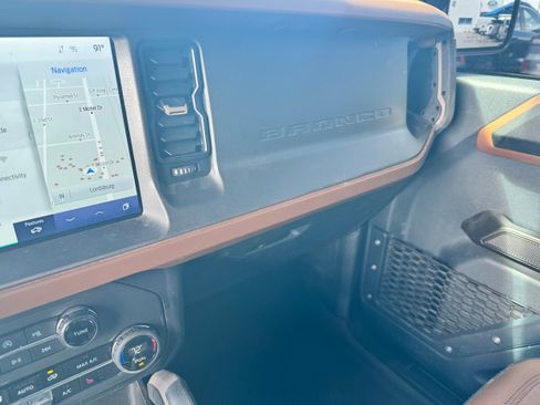 Used 2024 Ford Bronco Outer Banks image 20