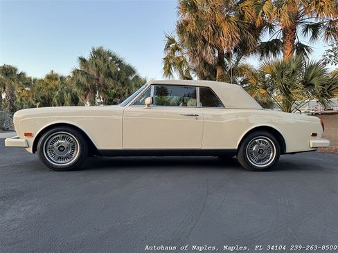Used 1990 Rolls-Royce Corniche III RWD image 25