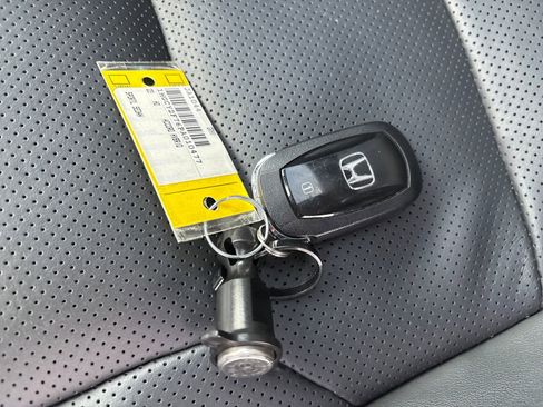 Used 2023 Honda Accord Sport image 29