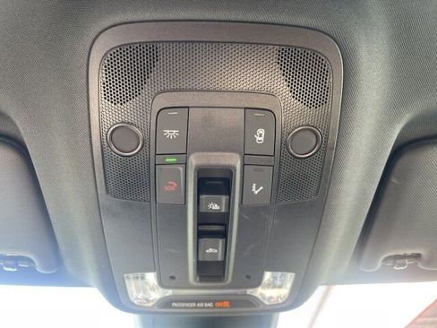 Used 2024 Audi Q3 2.0T Premium Plus w/ Premium Plus Package image 35