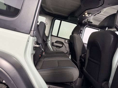 Certified 2023 Jeep Wrangler Unlimited Rubicon 4xe image 29