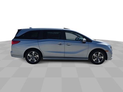 Used 2018 Honda Odyssey Touring image 9