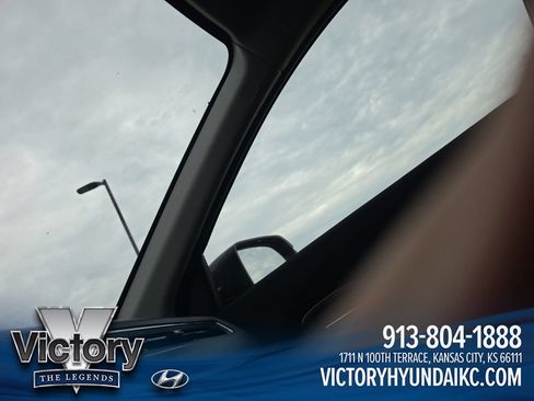 Used 2021 Honda HR-V EX image 8