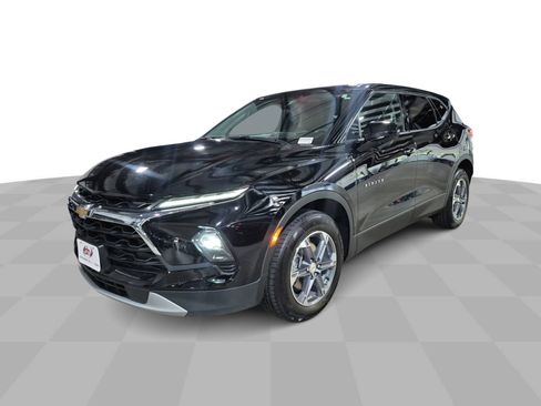Certified 2025 Chevrolet Blazer LT AWD/4WD image 5