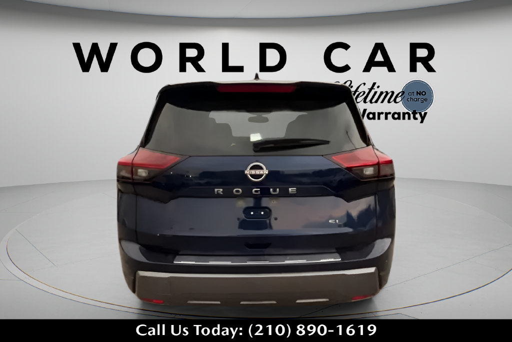 Used 2024 Nissan Rogue SL w/ SL Premium Package FWD image 6