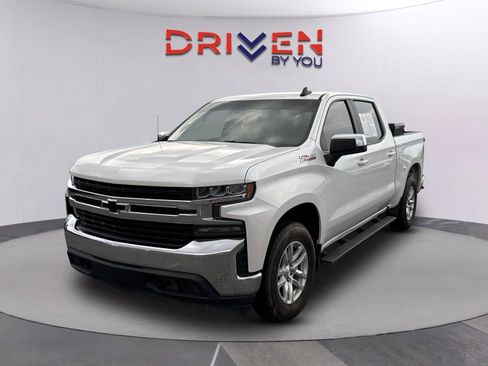 Used 2019 Chevrolet Silverado 1500 LT w/ All-Star Edition AWD/4WD image 8