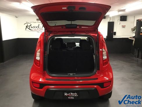Used 2013 Kia Soul FWD image 12
