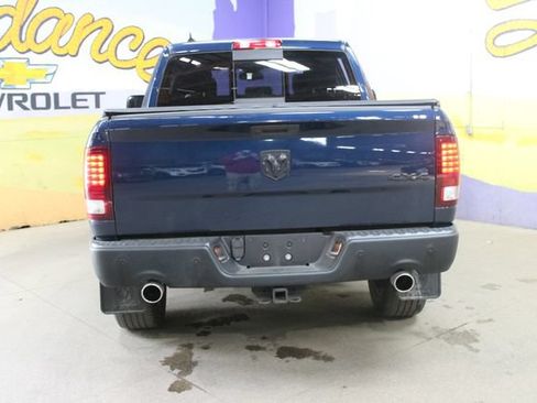 Used 2021 RAM 1500 Warlock AWD/4WD image 3