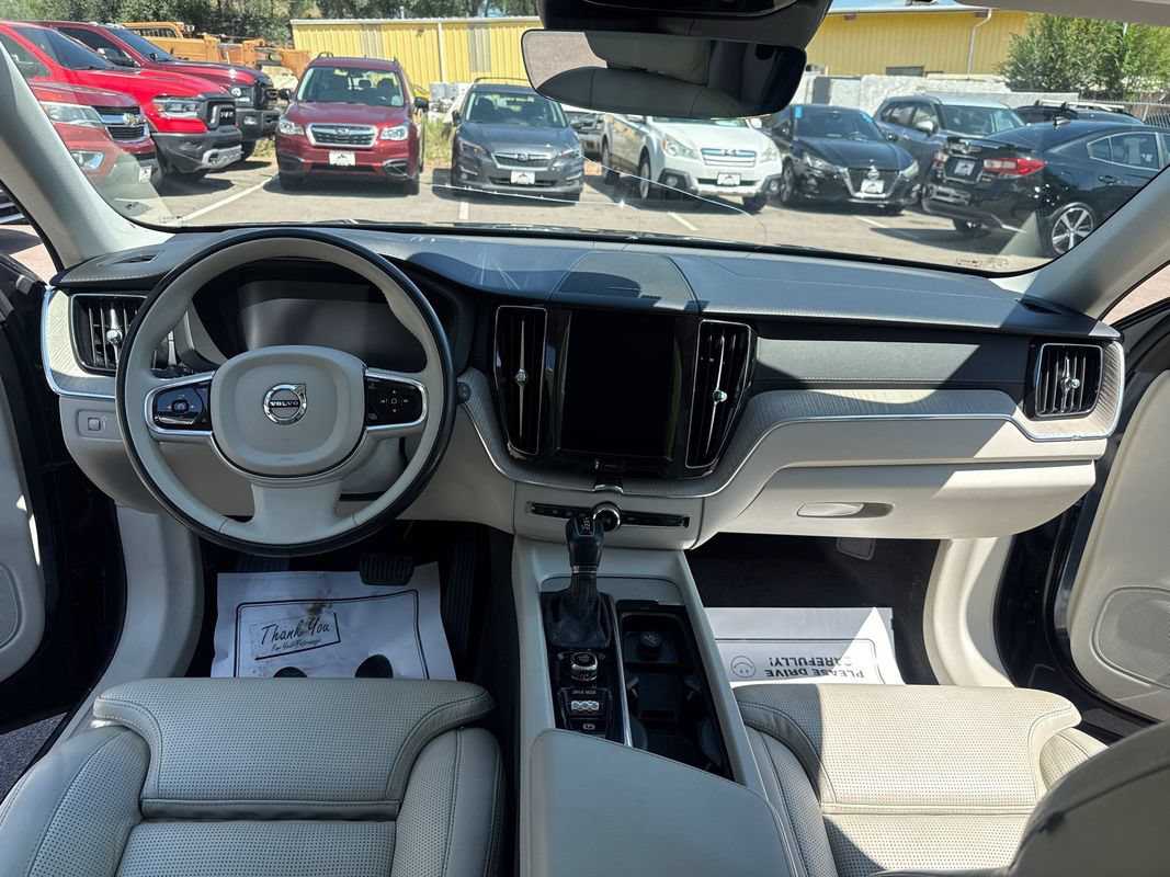 Used 2021 Volvo XC60 T5 Inscription w/ Climate Package AWD/4WD image 19