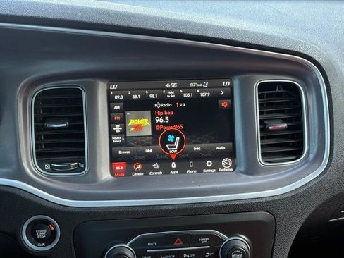Used 2022 Dodge Charger Scat Pack RWD image 18