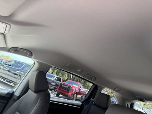 Used 2021 Honda Odyssey LX image 23