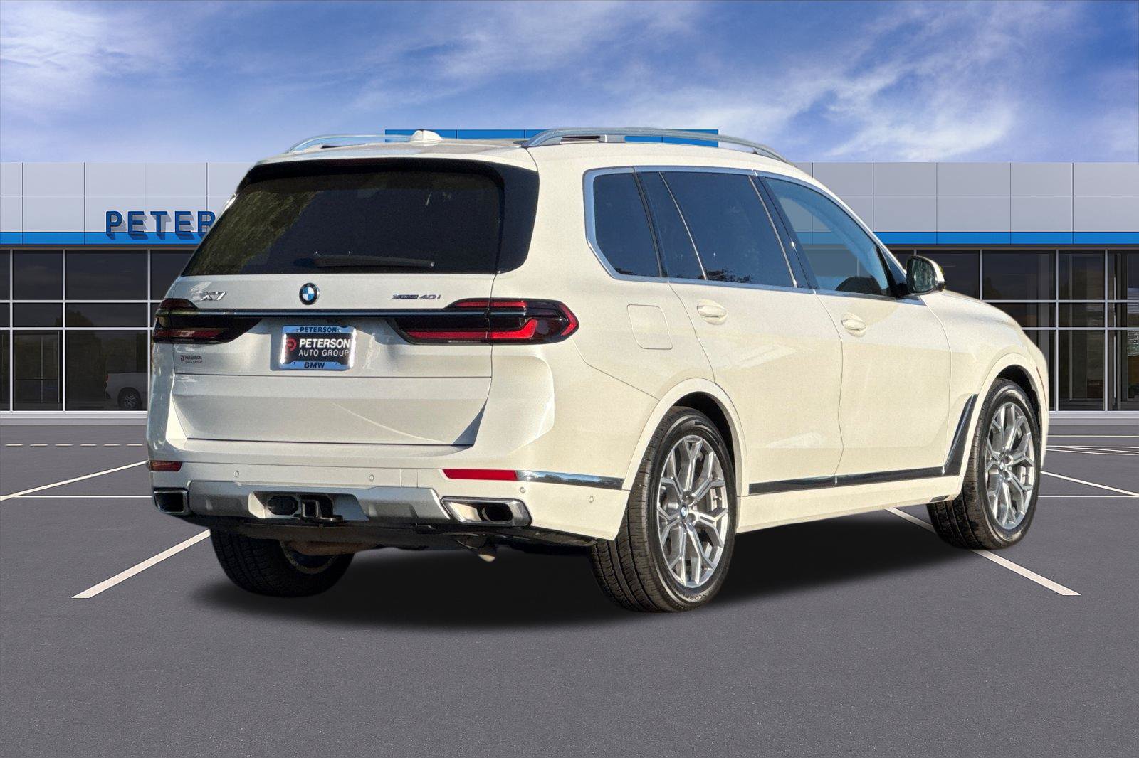 Used 2024 BMW X7 xDrive40i AWD/4WD image 4