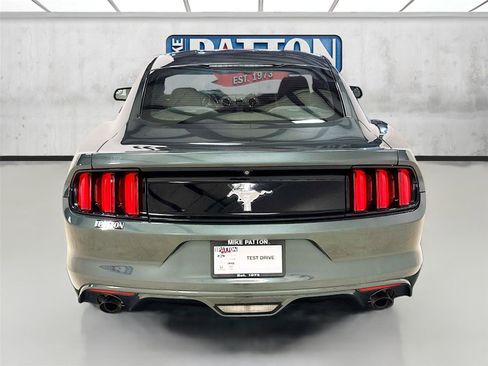 Used 2015 Ford Mustang Coupe RWD image 6