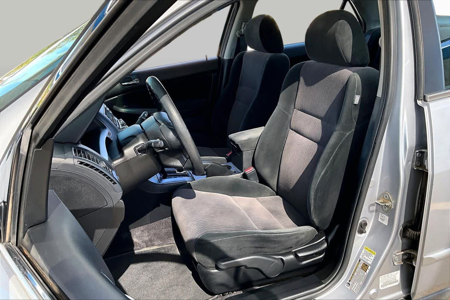 Used 2005 Honda Accord LX image 7