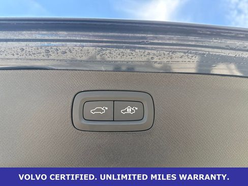 Certified 2025 Volvo XC90 B5 Core AWD/4WD image 8
