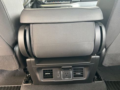 Used 2026 GMC Sierra 1500 Elevation AWD/4WD image 13