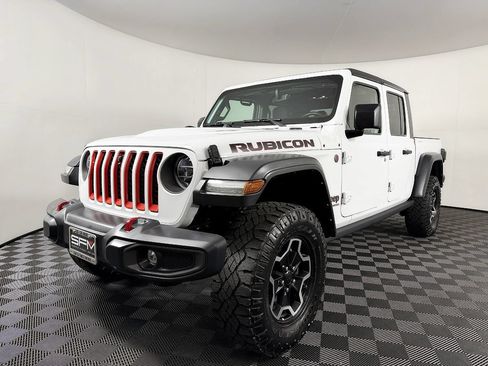 Used 2021 Jeep Gladiator Rubicon AWD/4WD image 2