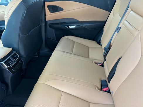 Certified 2025 Lexus RX 350 FWD w/ Technology Package image 25