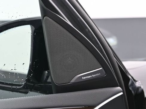 Used 2024 BMW X3 M40i w/ Premium Package image 13