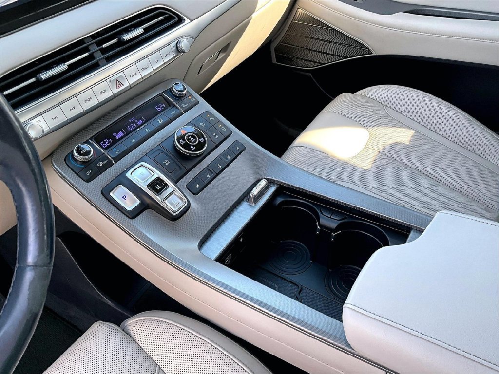 Used 2021 Hyundai Palisade Limited AWD/4WD image 17