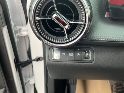 New 2026 Chevrolet Equinox LT image 12