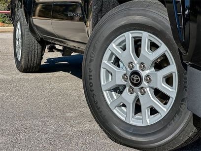 New 2026 Toyota Tacoma SR5