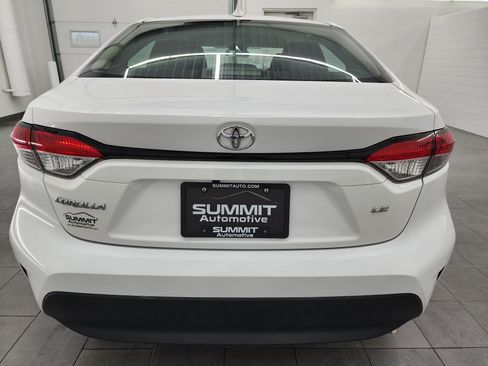 Used 2024 Toyota Corolla LE FWD image 25