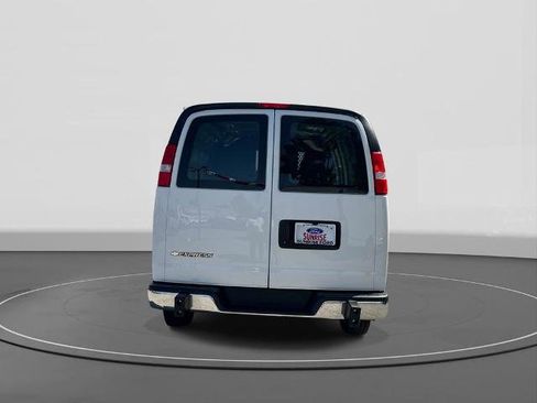 Used 2024 Chevrolet Express 2500 w/ Driver Convenience Package RWD image 6