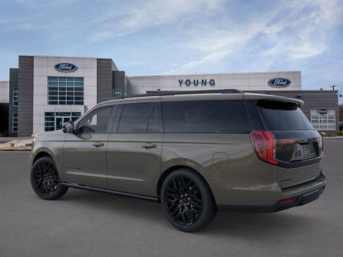 New 2026 Ford Expedition Max Platinum image 4