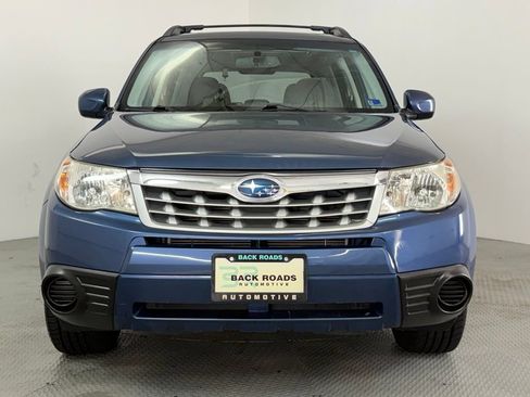 Used 2012 Subaru Forester 2.5X Premium AWD/4WD image 2