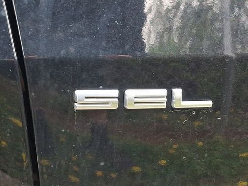 Used 2020 Ford Escape SEL image 8