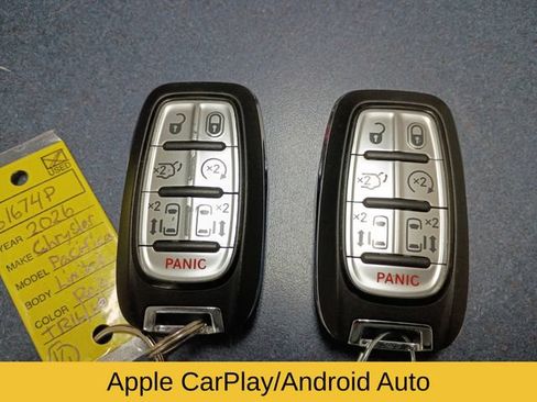 Used 2026 Chrysler Pacifica Limited w/ S Appearance Package FWD image 26
