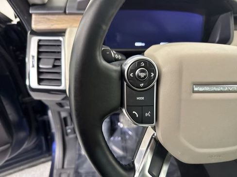 Used 2018 Land Rover Discovery HSE image 12