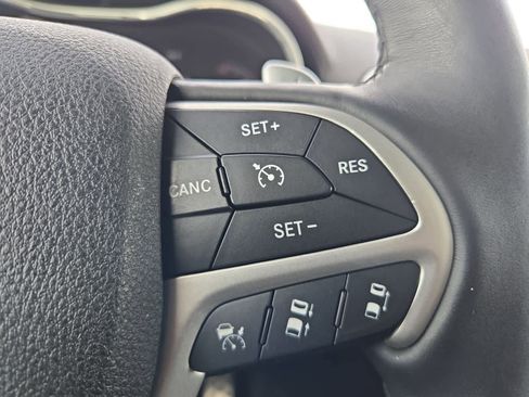 Used 2016 Jeep Grand Cherokee High Altitude image 25