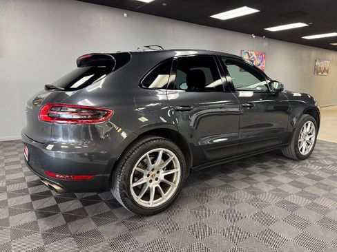 Used 2018 Porsche Macan S image 13