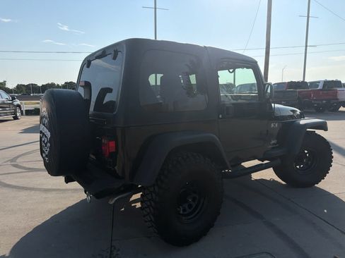 Used 2005 Jeep Wrangler X w/ Tire & Wheel Group (Ecco) AWD/4WD image 3