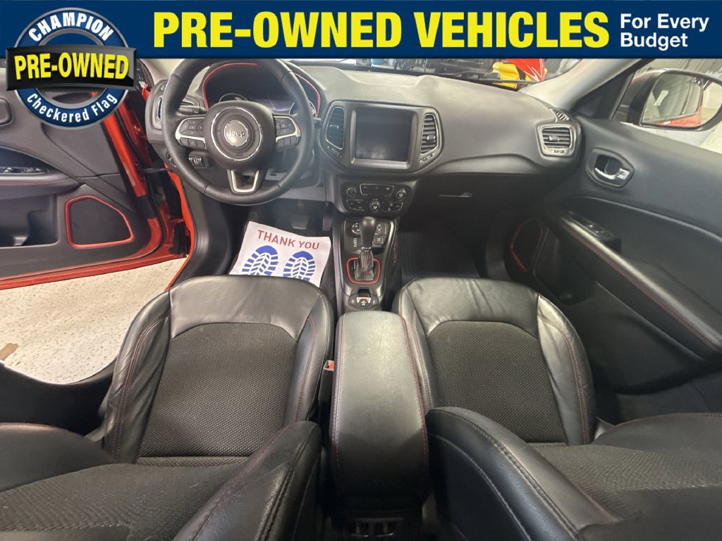 Used 2018 Jeep Compass Trailhawk w/ Navigation Group AWD/4WD image 27