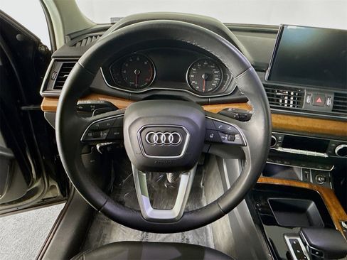 Certified 2023 Audi Q5 2.0T Premium w/ Convenience Package image 11