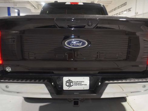 Used 2021 Ford F150 Lariat image 9