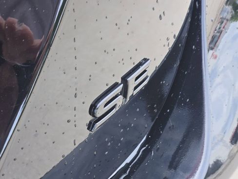 Used 2023 Toyota Camry SE FWD image 12