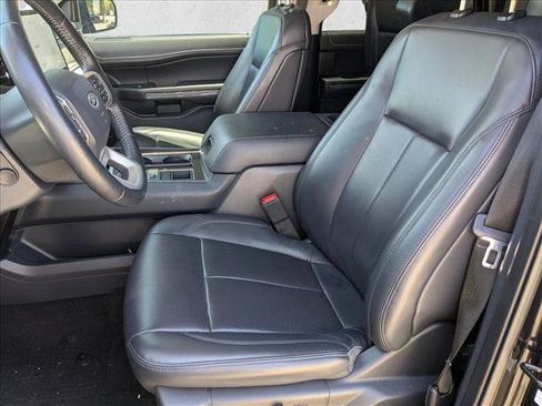 Used 2022 Ford Expedition Max XLT RWD image 15